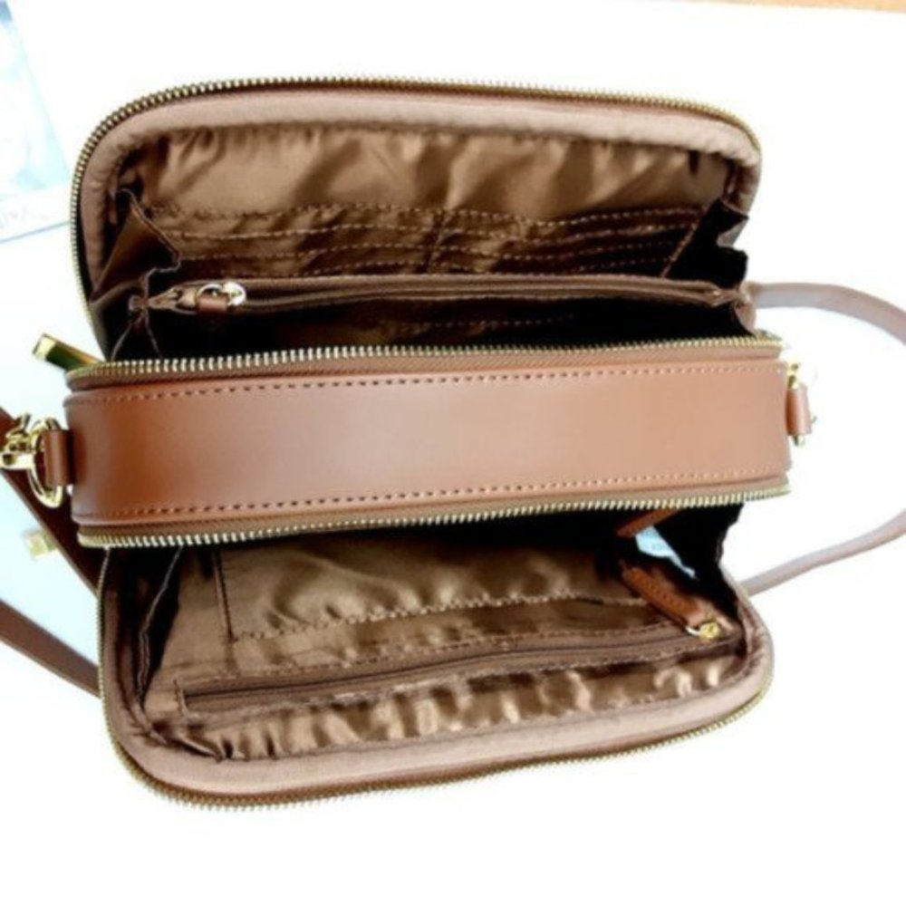 *SOLD* NWOT Joy & Iman Leather RFID Crossbody Bag Brown - Picture 7 of 8